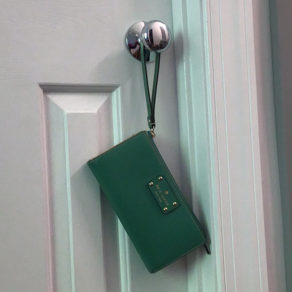 NWOT Kate Spade Turquoise Wristlet